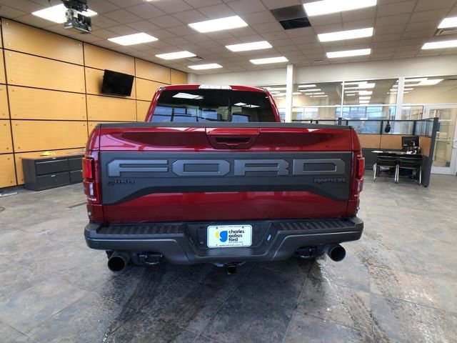 Certified 2019 Ford F150 Raptor w/ Equipment Group 802A Luxury image 4