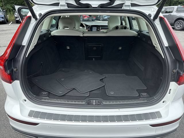Used 2020 Volvo V60 T5 Inscription FWD image 24