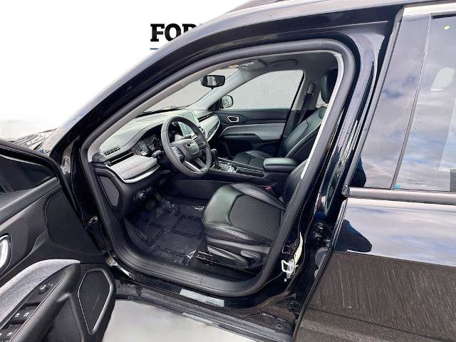 Used 2022 Jeep Compass Latitude image 17