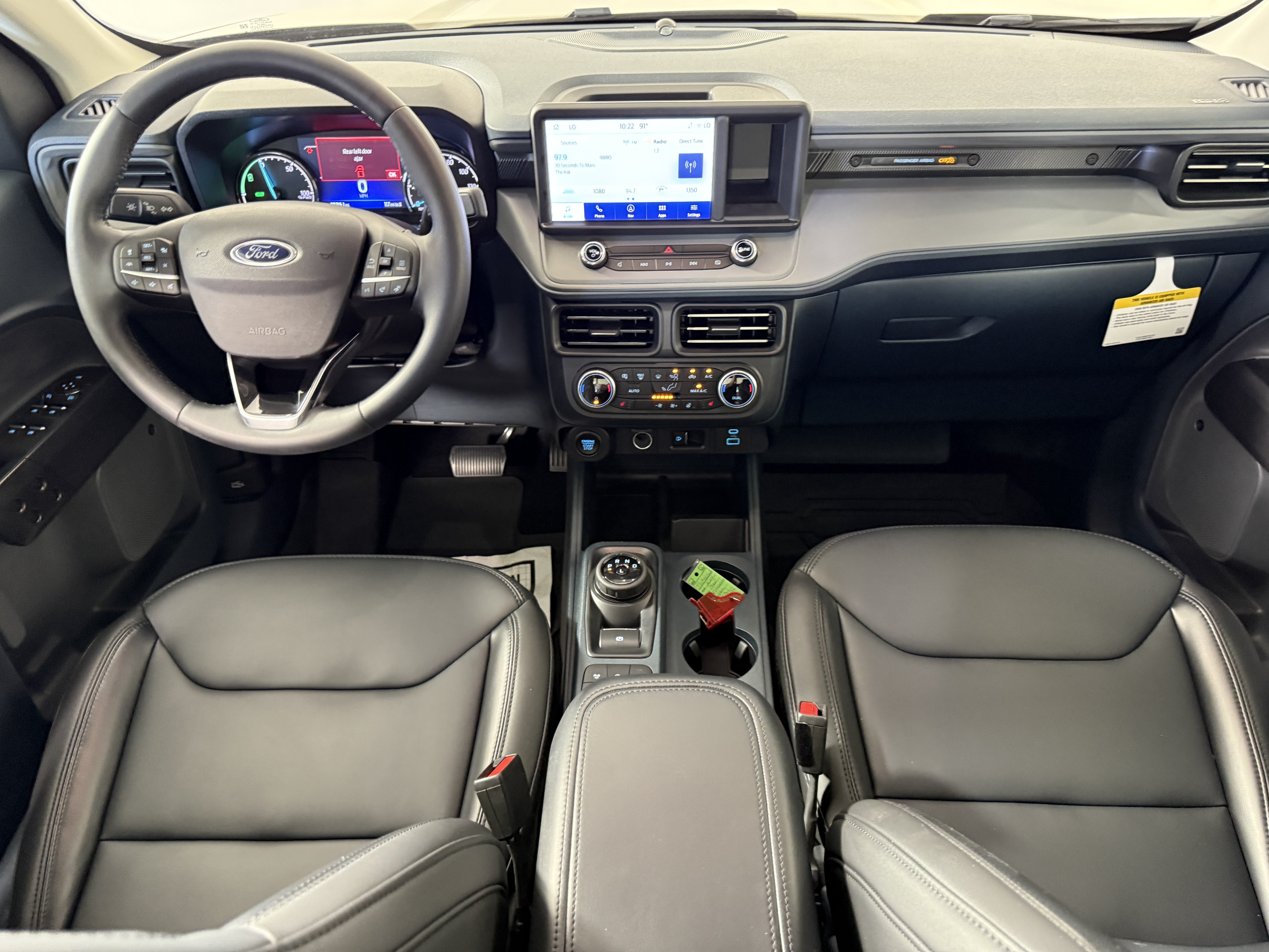 Certified 2024 Ford Maverick Lariat w/ Black Appearance Package FWD image 9
