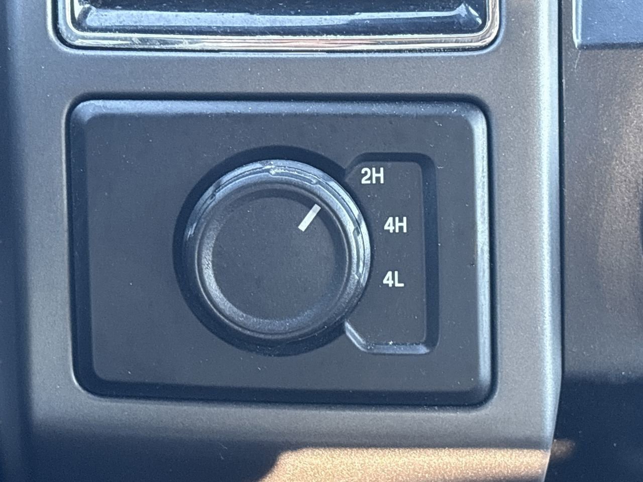 Certified 2020 Ford F150 XLT w/ Equipment Group 301A Mid image 24