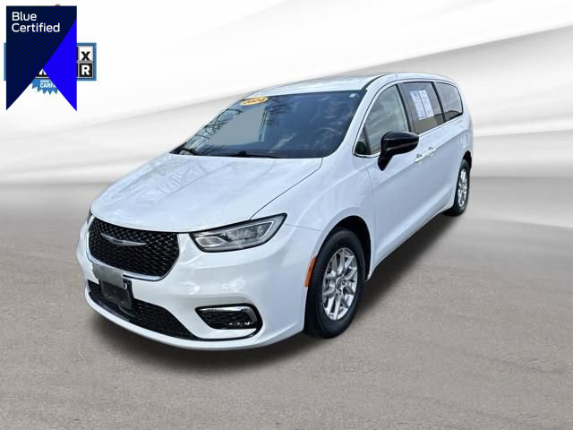 Used 2024 Chrysler Pacifica Touring-L