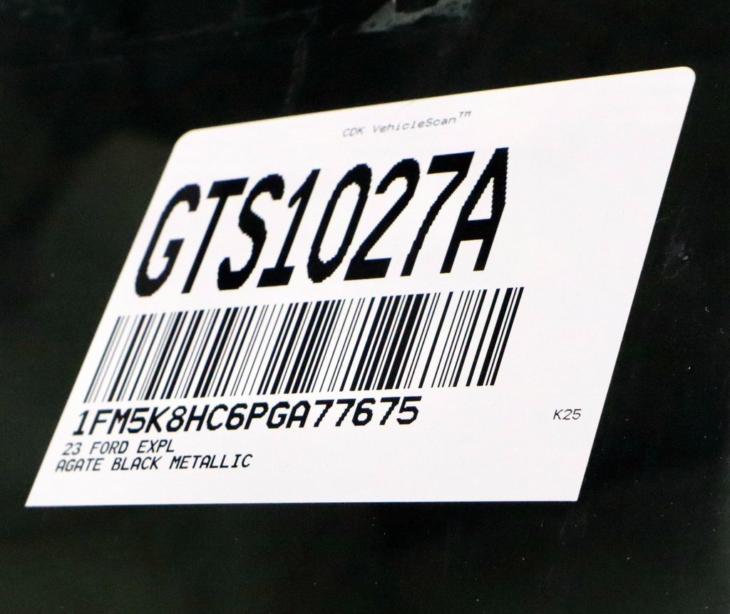 Certified 2023 Ford Explorer Platinum w/ Class IV Trailer Tow Package image 37