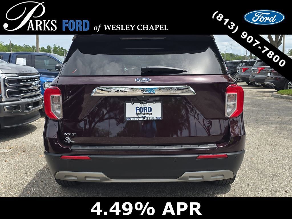 Certified 2022 Ford Explorer XLT w/ Equipment Group 202A image 4