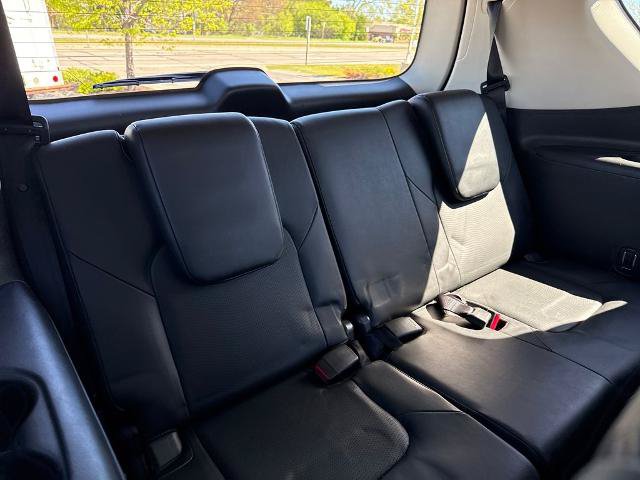 Used 2020 Nissan Armada Platinum w/ Captain's Chairs Package AWD/4WD image 10