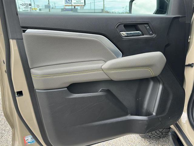 Used 2024 Chevrolet Colorado ZR2 w/ Technology Package image 41