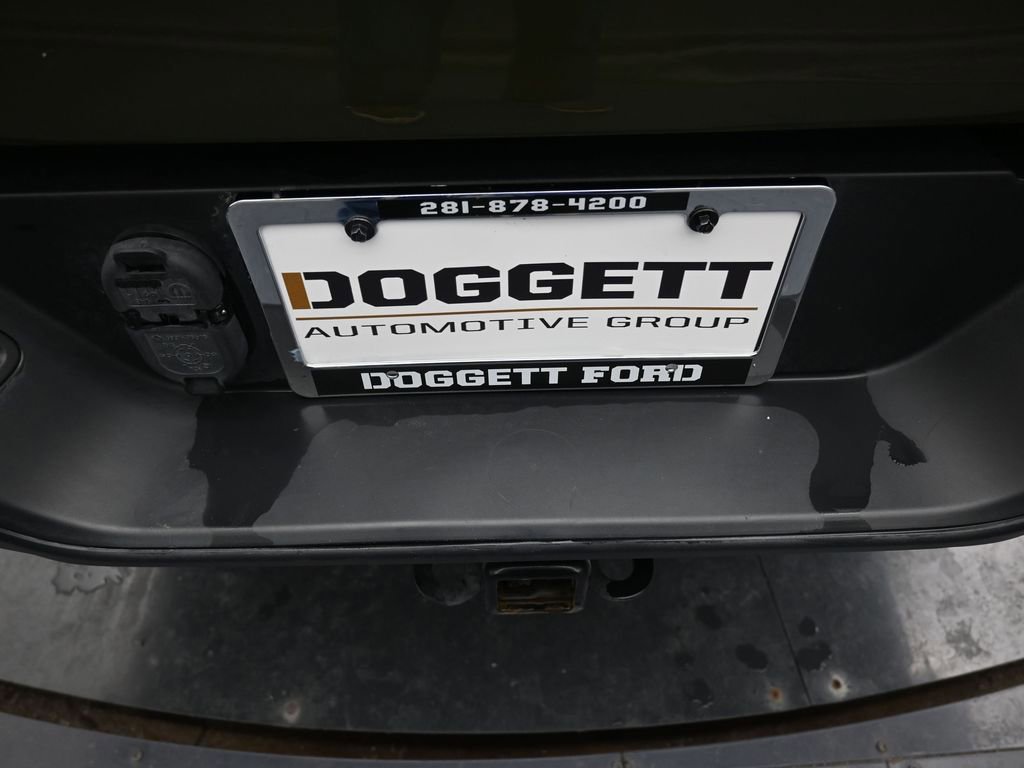 Used 2022 Jeep Gladiator Mojave w/ Cold Weather Group image 17