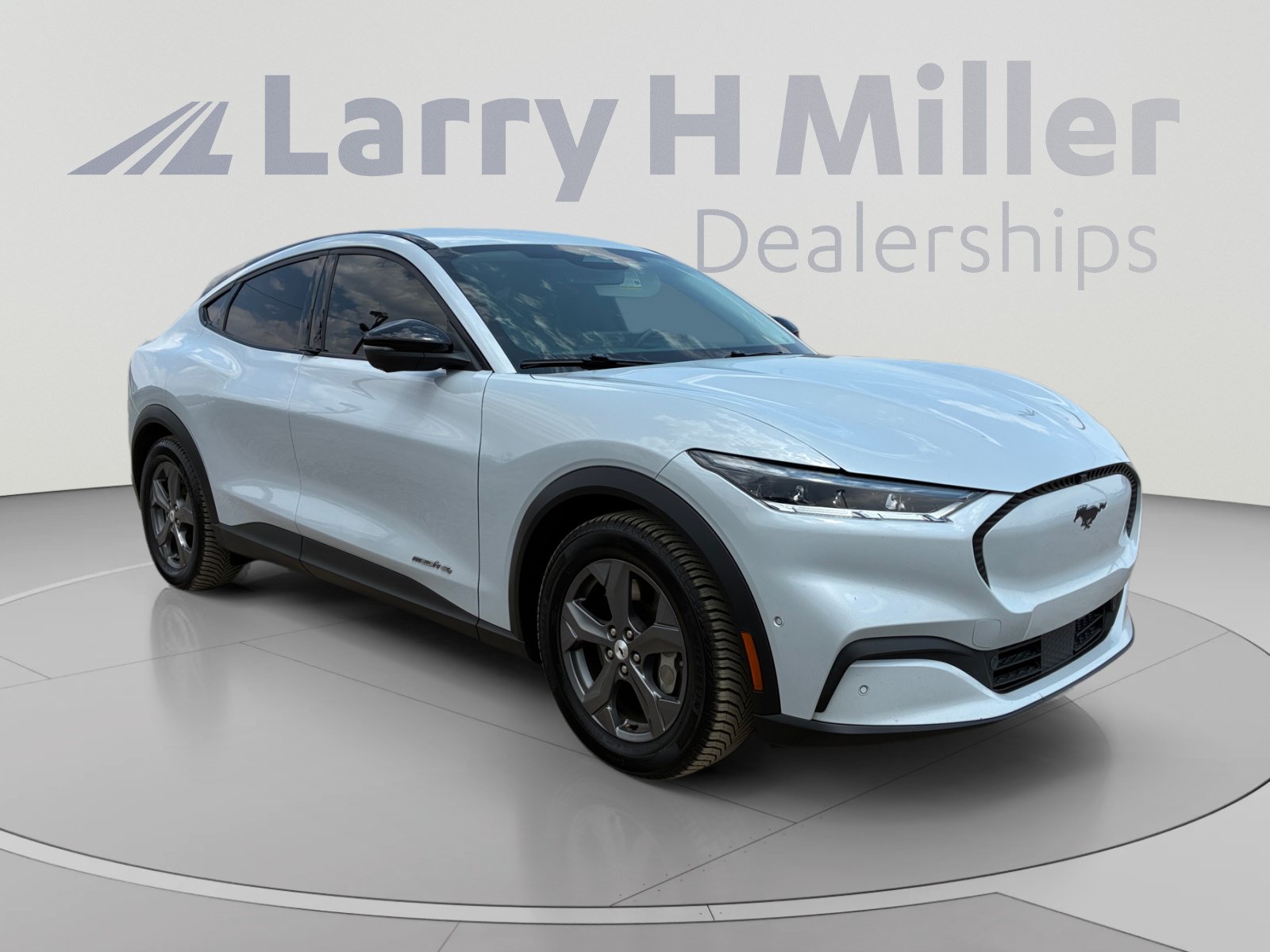 Certified 2023 Ford Mustang Mach-E Select AWD/4WD image 7