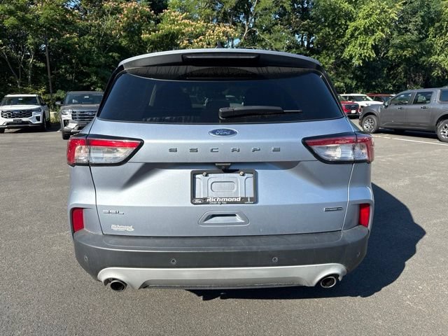 Certified 2022 Ford Escape SEL w/ Technology Package AWD/4WD image 4