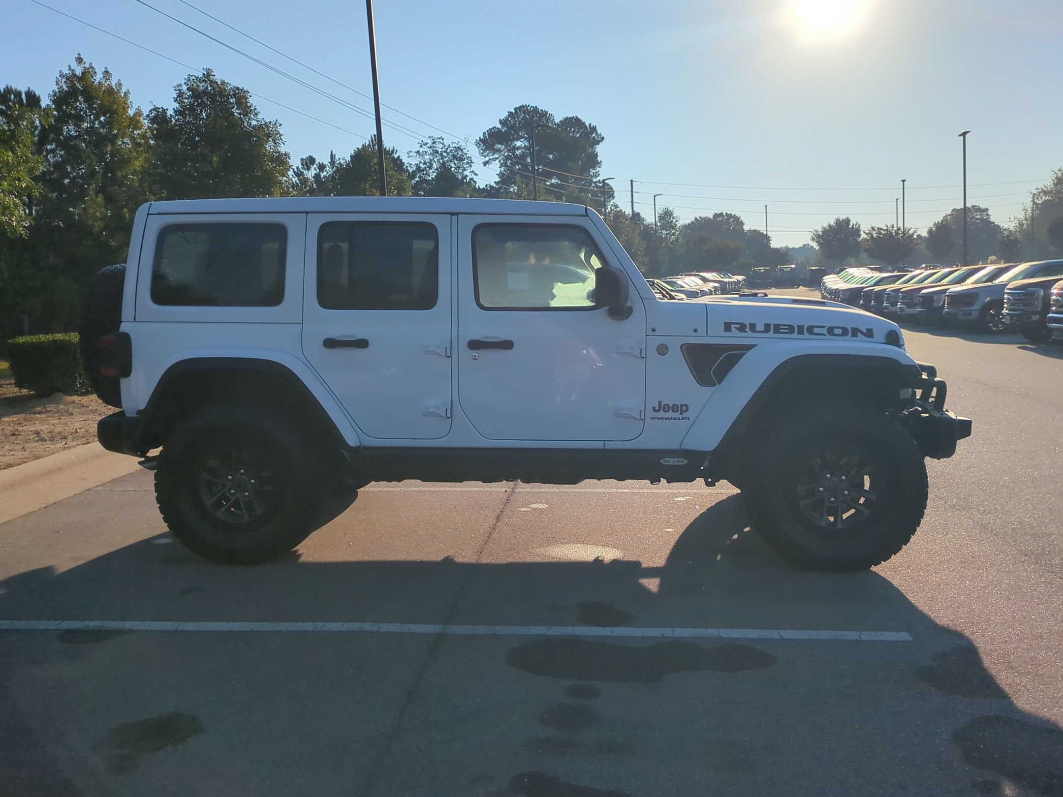 Used 2024 Jeep Wrangler Unlimited Rubicon 392 AWD/4WD image 3