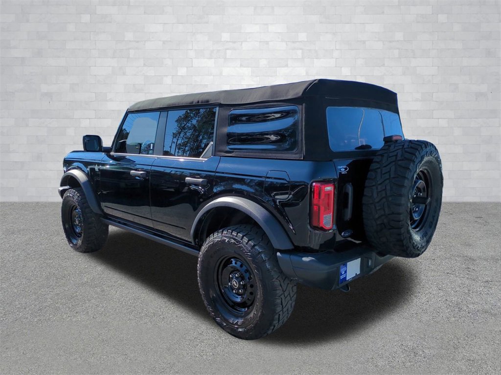 Certified 2023 Ford Bronco Black Diamond image 3