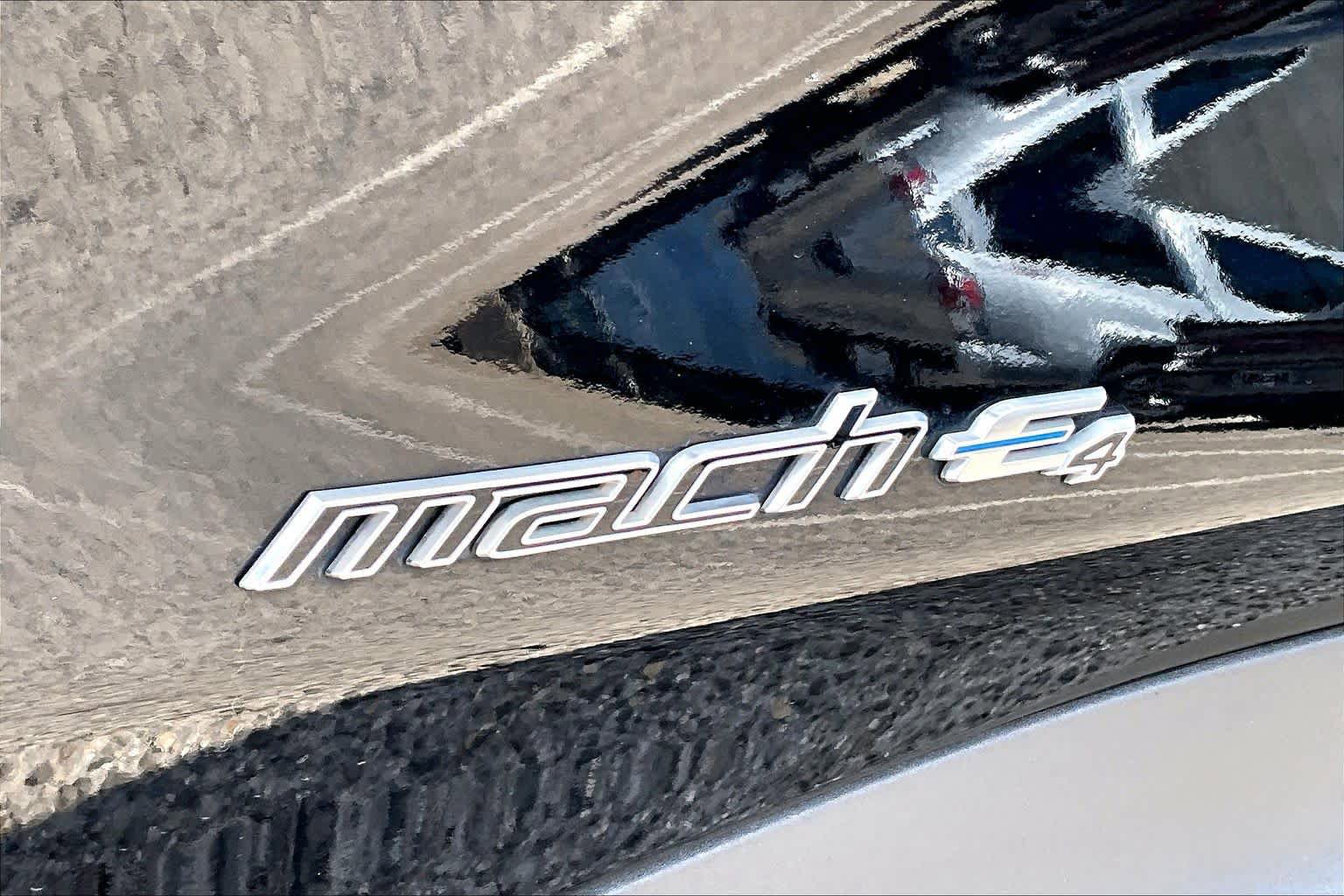 Certified 2025 Ford Mustang Mach-E Premium AWD/4WD image 9