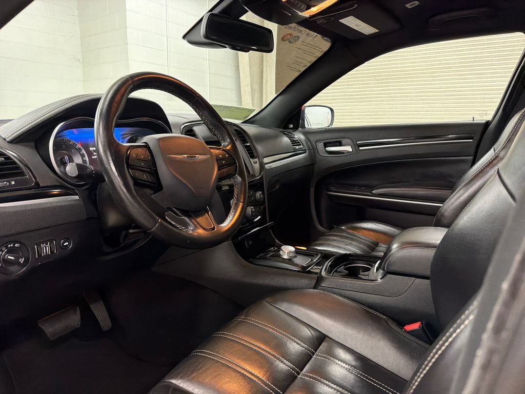 Used 2021 Chrysler 300 S RWD image 6