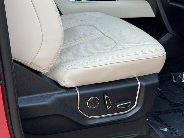 Certified 2020 Ford Expedition Platinum AWD/4WD image 27