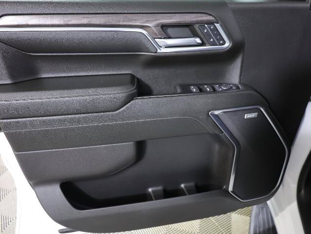 Used 2024 Chevrolet Silverado 1500 LTZ AWD/4WD image 29
