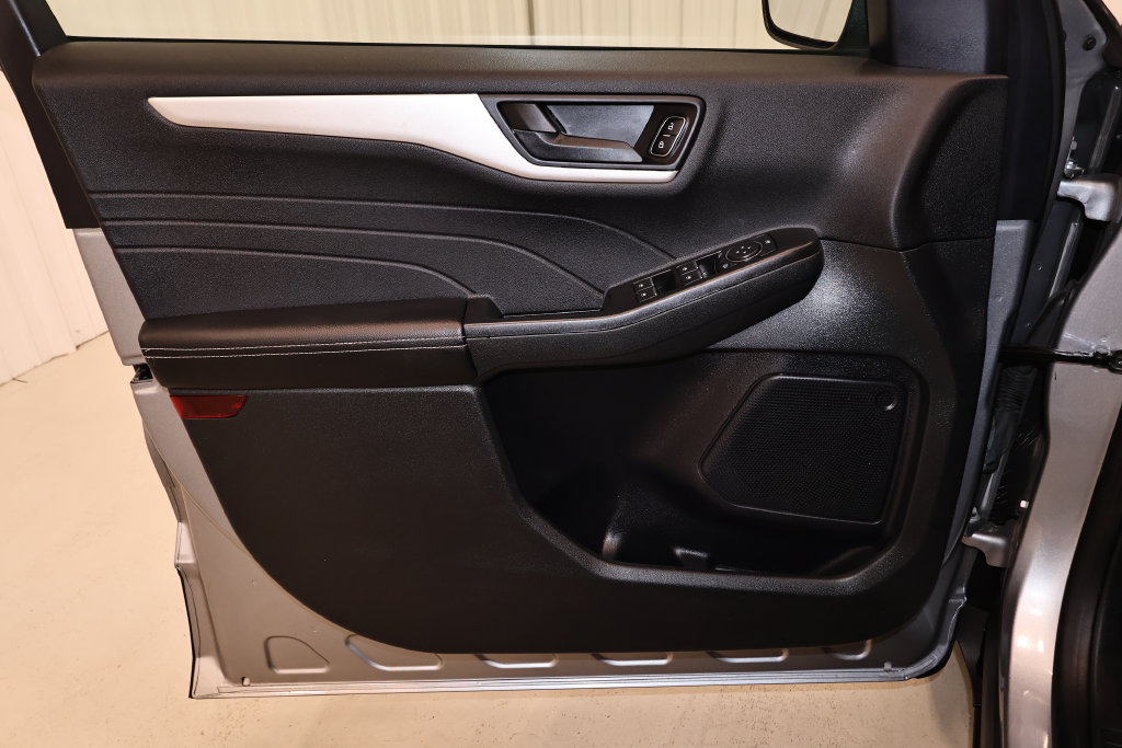Certified 2022 Ford Escape SE w/ Convenience Package FWD image 10