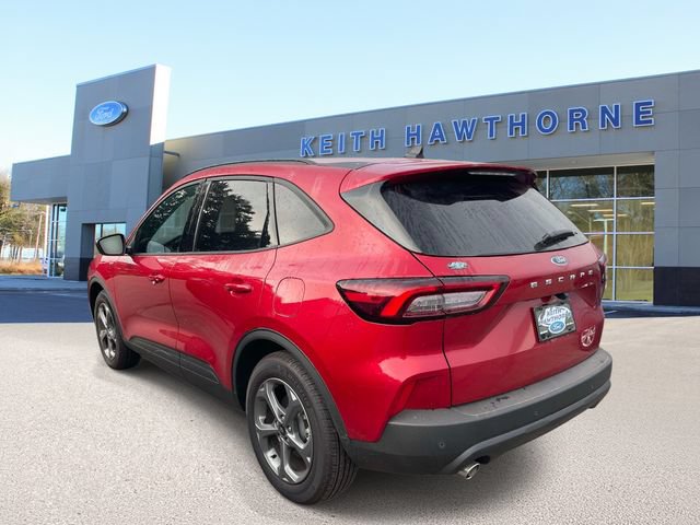 Certified 2025 Ford Escape ST-Line w/ Tech Pack #1 FWD image 5