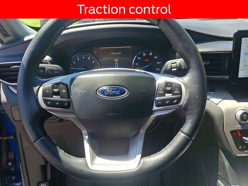 Certified 2022 Ford Explorer XLT w/ Equipment Group 202A AWD/4WD image 19