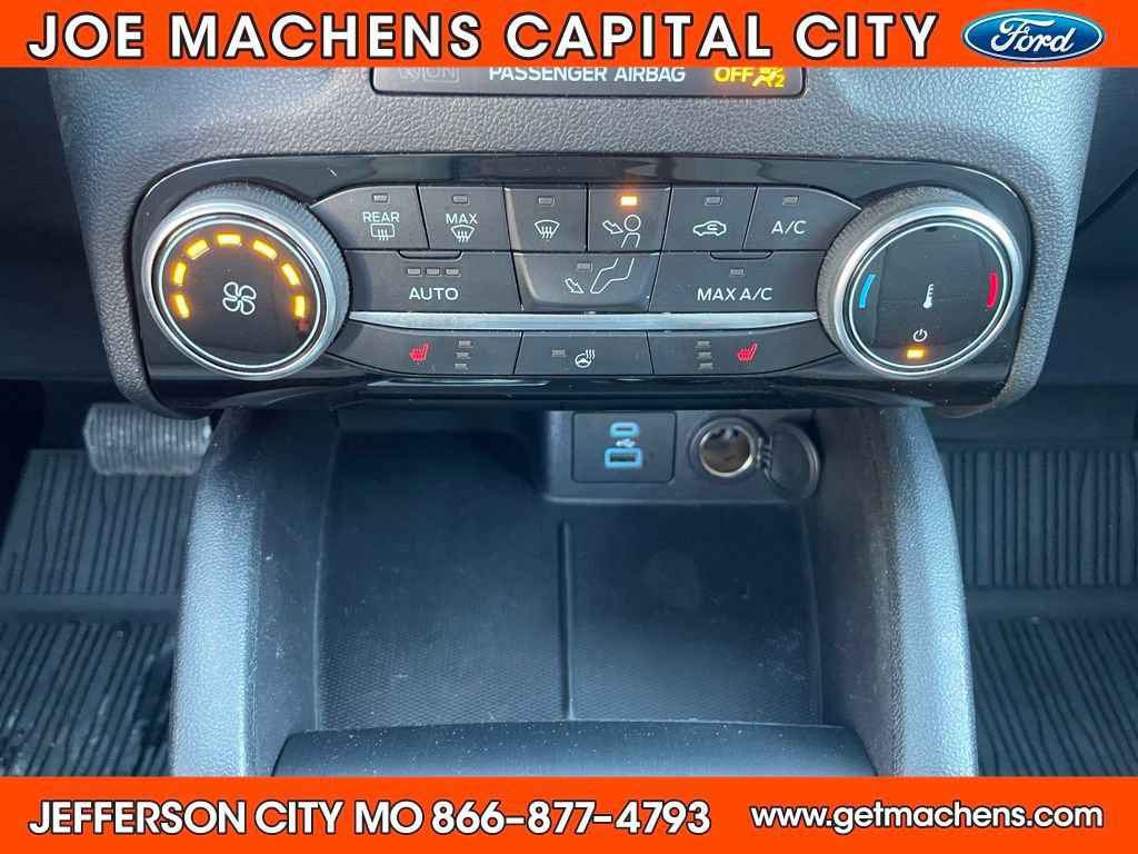 Certified 2022 Ford Escape SE w/ Cold Weather Package image 14