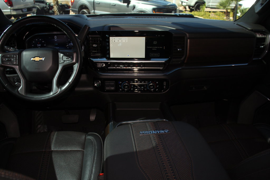 Used 2024 Chevrolet Silverado 3500 High Country w/ High Country Premium Package AWD/4WD image 19
