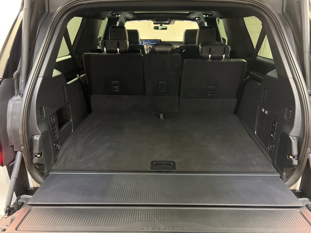 Certified 2025 Ford Expedition Max Platinum w/ Stealth Performance Package image 42