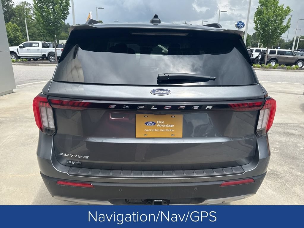 Certified 2026 Ford Explorer Active w/ Active Comfort Package RWD image 5