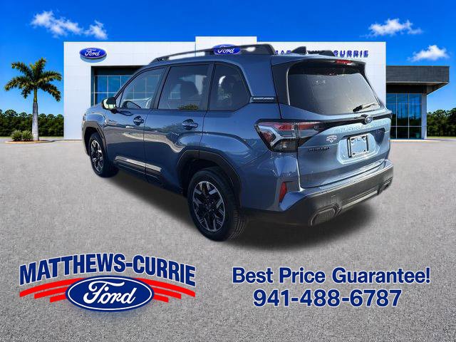 Used 2025 Subaru Forester Premium AWD/4WD image 6