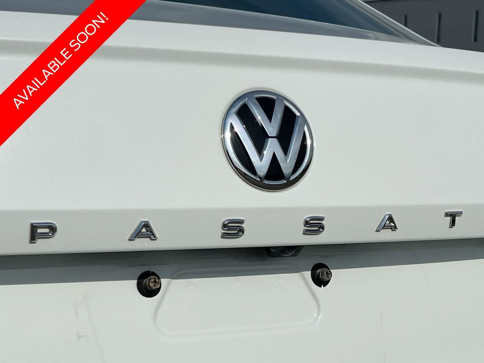 Used 2020 Volkswagen Passat 2.0T R-Line FWD image 12