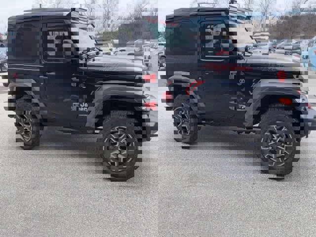 Used 2018 Jeep Wrangler Sport image 9