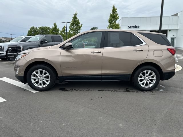 Used 2018 Chevrolet Equinox LT AWD/4WD image 2