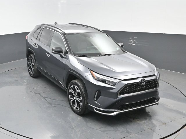 Used 2025 Toyota RAV4 XSE AWD/4WD image 20