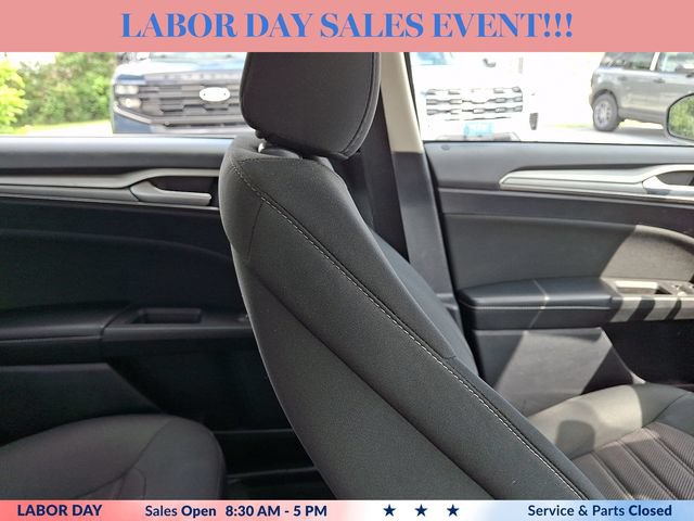 Certified 2020 Ford Fusion SE FWD image 13
