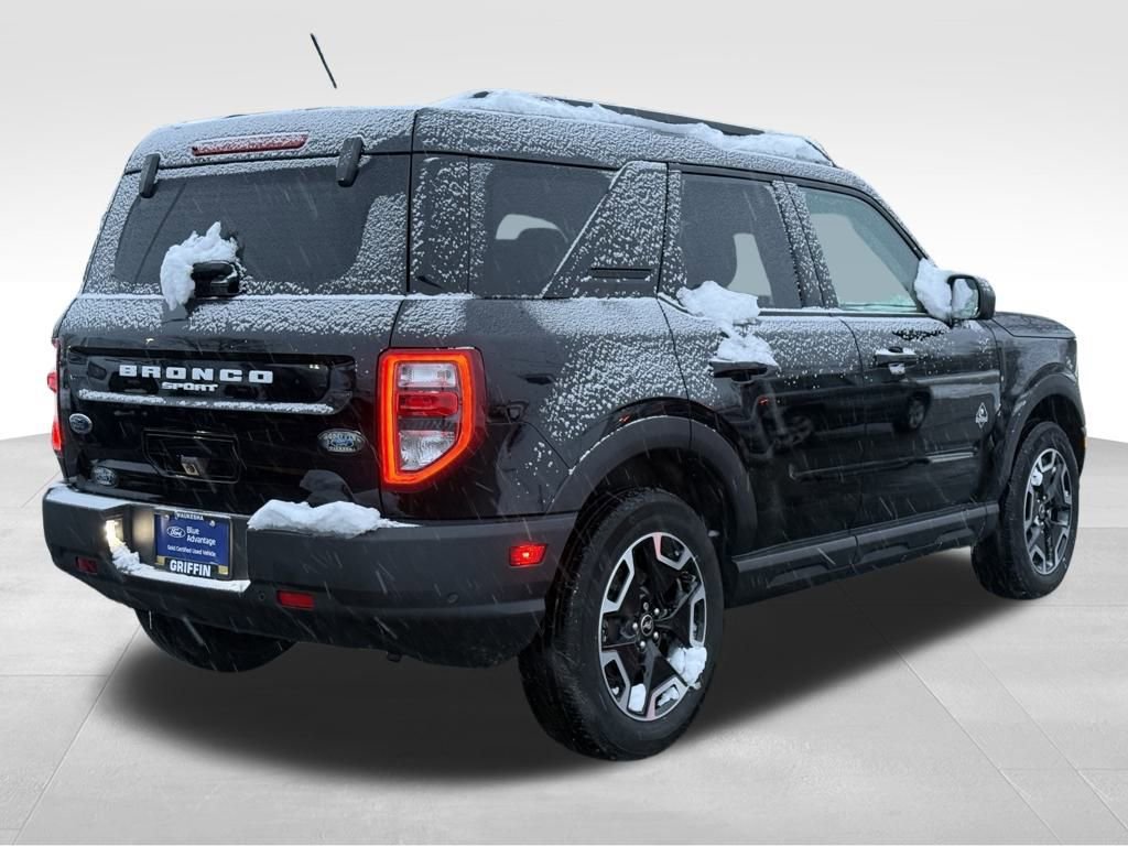 Certified 2023 Ford Bronco Sport Outer Banks w/ Tech Package image 7