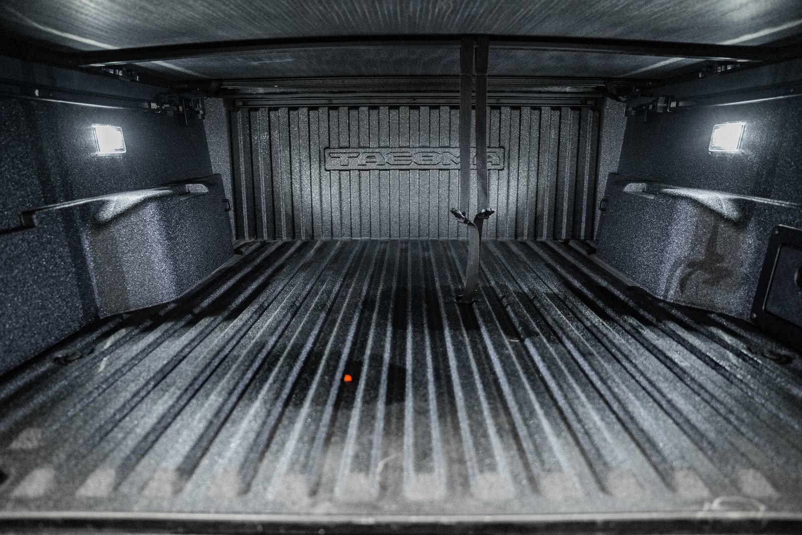 Used 2024 Toyota Tacoma TRD Off-Road image 23