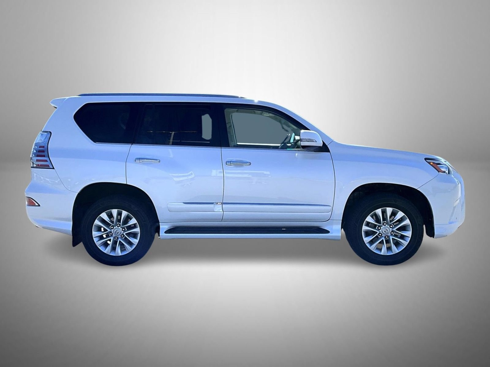Used 2017 Lexus GX 460 Premium w/ Premium Package AWD/4WD image 4