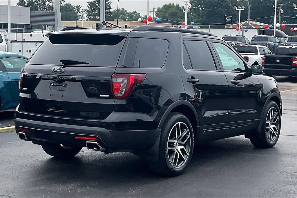 Certified 2017 Ford Explorer Sport AWD/4WD image 8