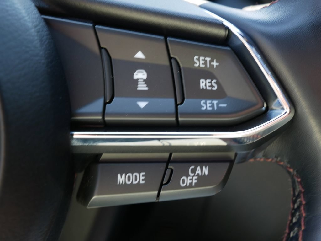 Used 2018 MAZDA CX-9 Signature AWD/4WD image 17