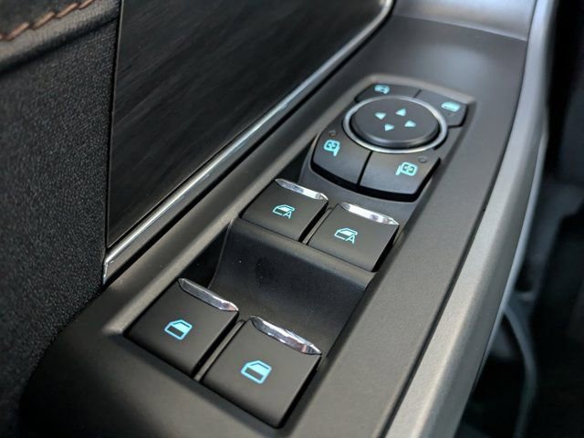 Certified 2025 Ford F150 Lariat w/ Equipment Group 502A High image 22