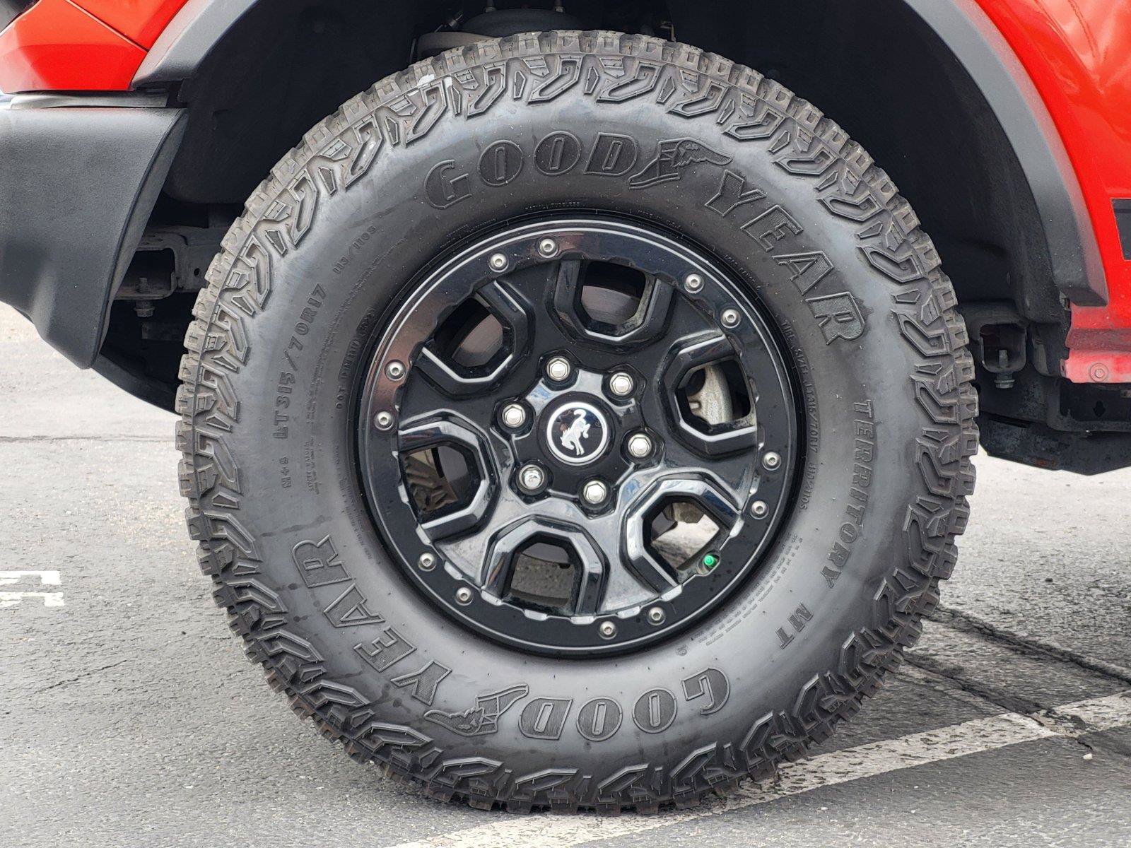 Certified 2021 Ford Bronco Wildtrak AWD/4WD image 11