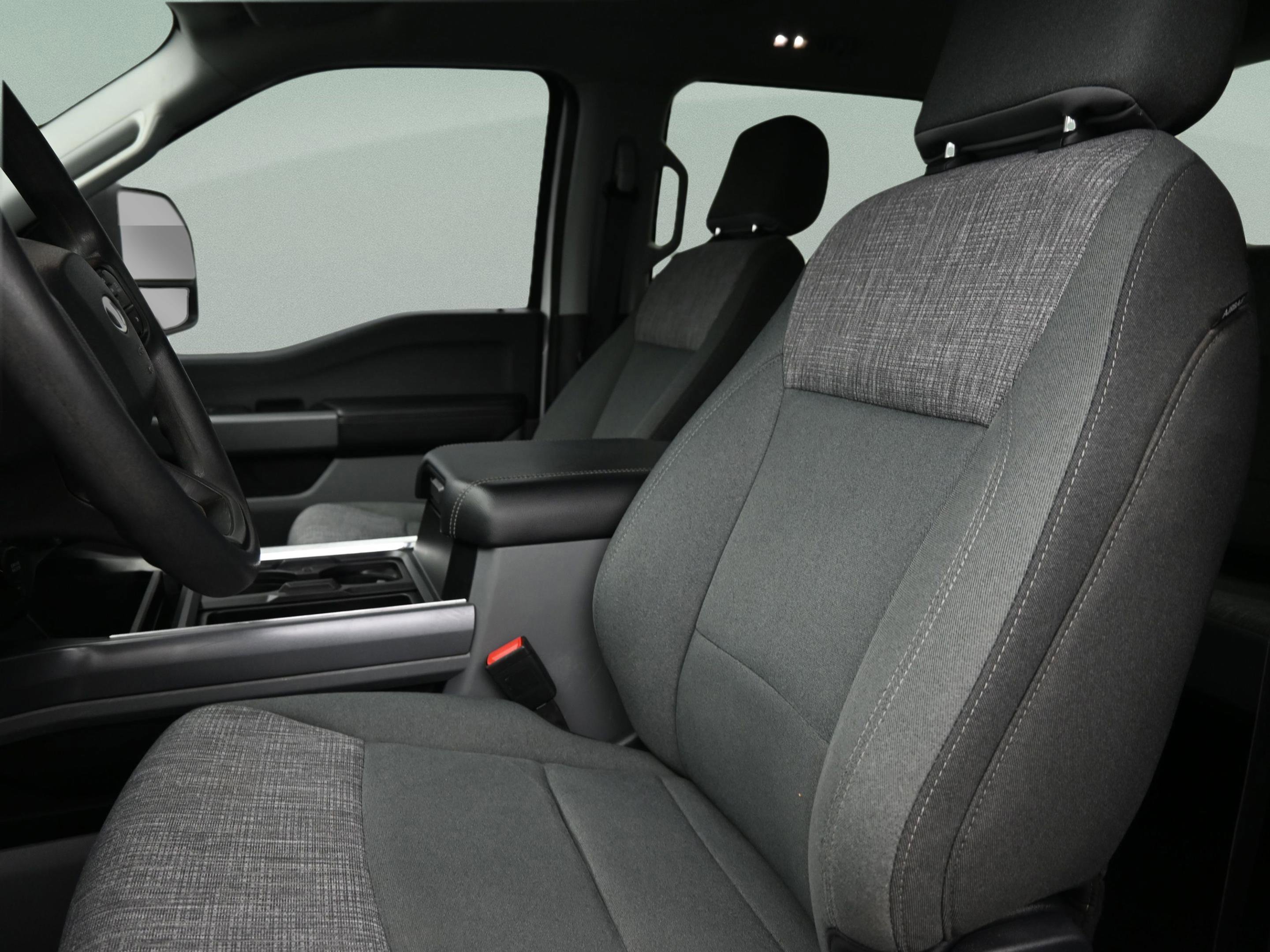 Certified 2024 Ford F350 XLT w/ 360-Degree Camera Package image 38