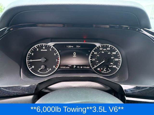 Used 2025 Nissan Pathfinder Rock Creek AWD/4WD image 7