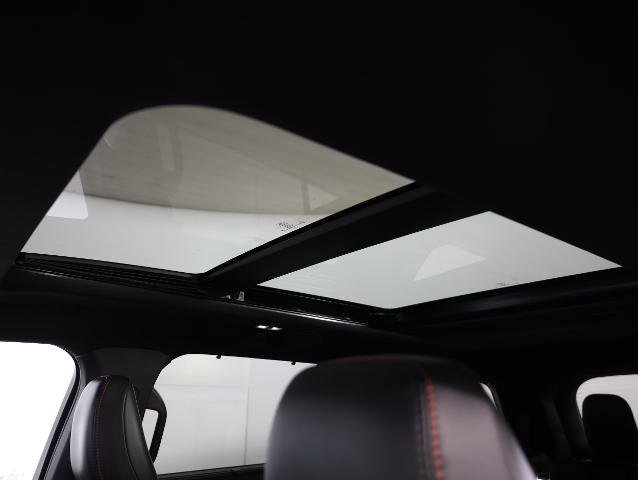 Certified 2025 Ford Explorer ST-Line w/ Premium Package AWD/4WD image 19