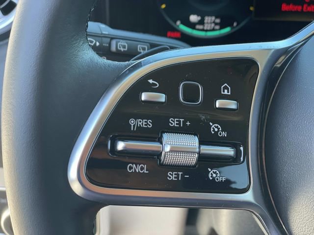 Used 2023 Mercedes-Benz EQB 300 4MATIC image 11