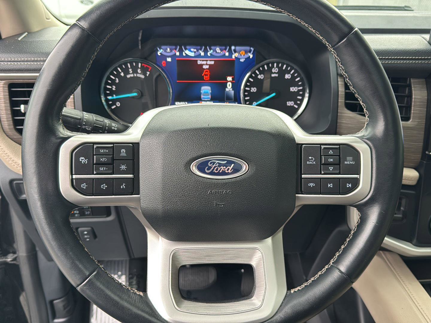 Certified 2023 Ford Expedition Limited image 17