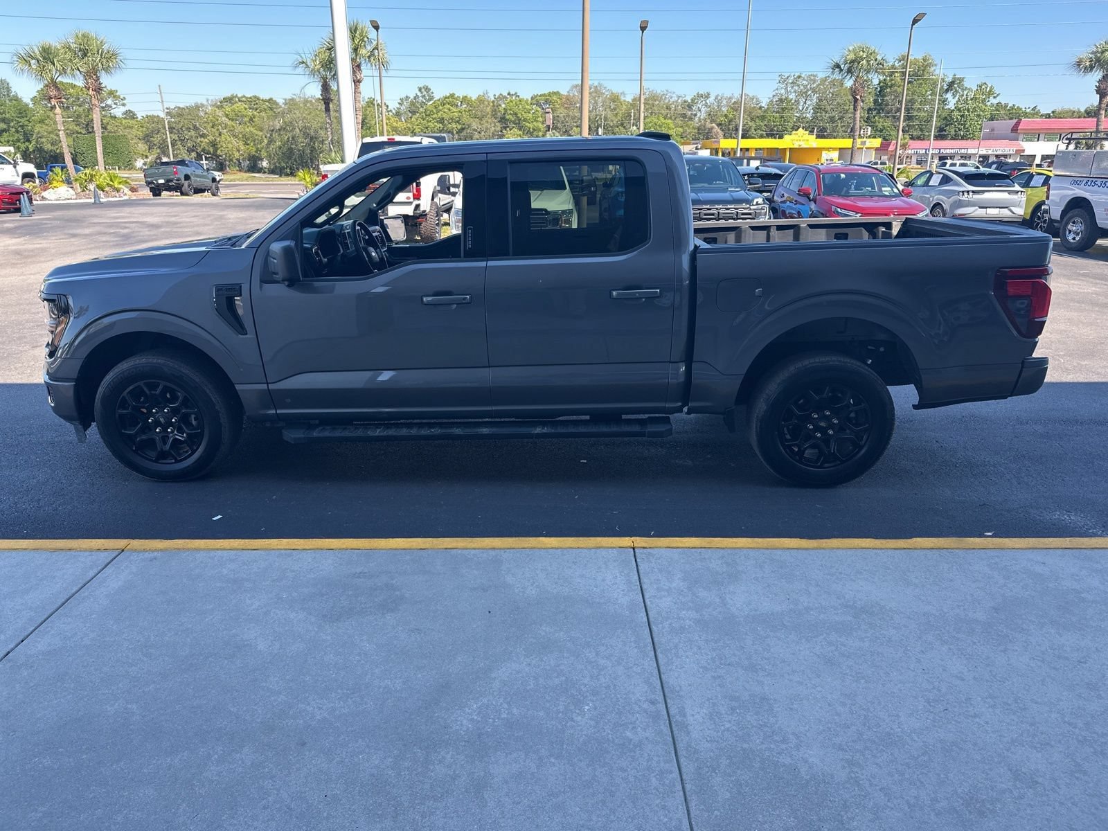Certified 2024 Ford F150 XLT w/ XLT Black Appearance Package RWD image 8