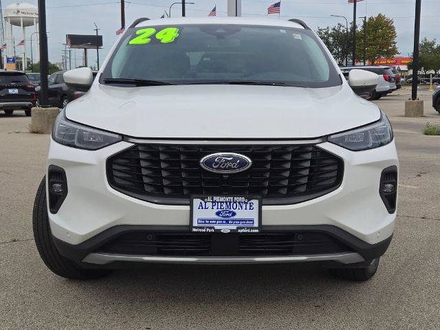 Certified 2024 Ford Escape Platinum AWD/4WD image 2