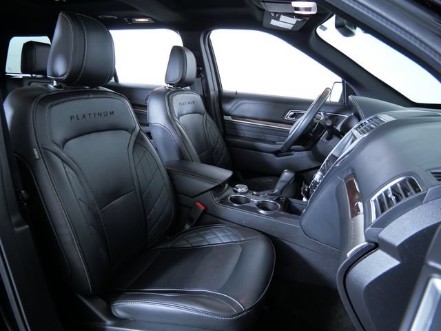 Certified 2018 Ford Explorer Platinum AWD/4WD image 8