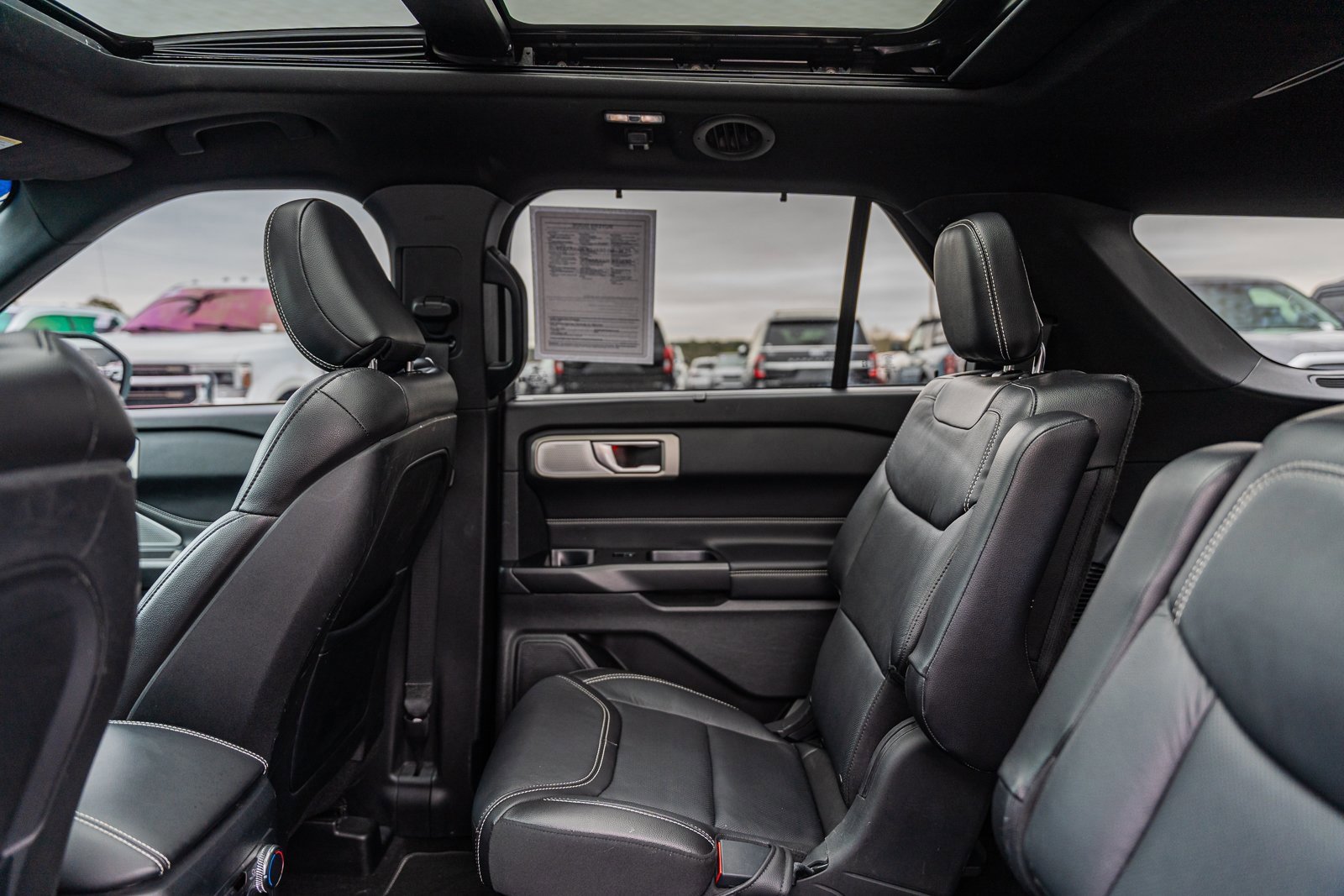 Certified 2020 Ford Explorer ST w/ Premium Technology Package image 22