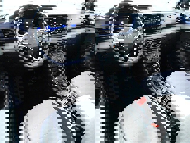 Used 2022 Volkswagen Taos SE image 8