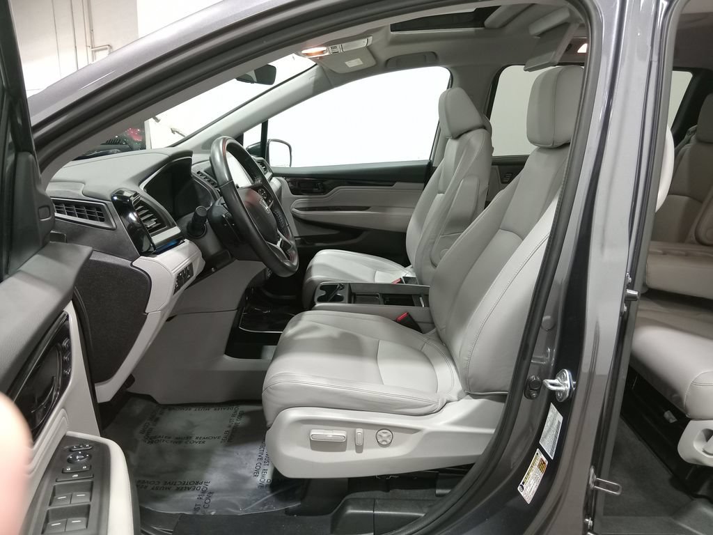 Used 2024 Honda Odyssey Touring image 17